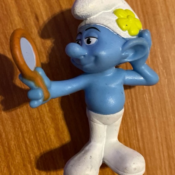 McDonalds‎ Vanity Smurf PVC Toy - Picture 1 of 2